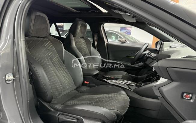 PEUGEOT 2008 1.5 BlueHDi 130 BVA GT