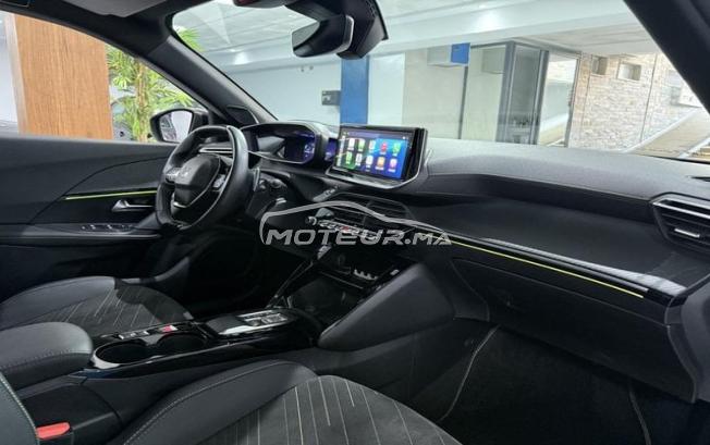 PEUGEOT 2008 1.5 BlueHDi 130 BVA GT