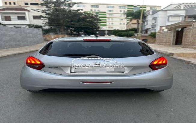 Peugeot 208 Modèle 2018 possibilité de reprise