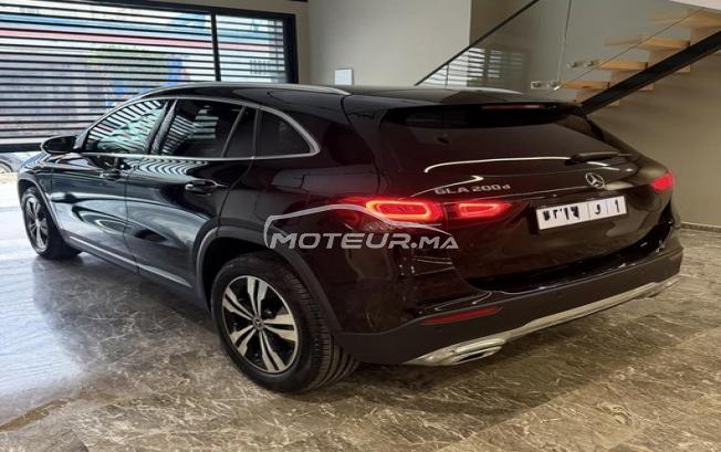 Mercedes-Benz GLA 200d Distinctive 