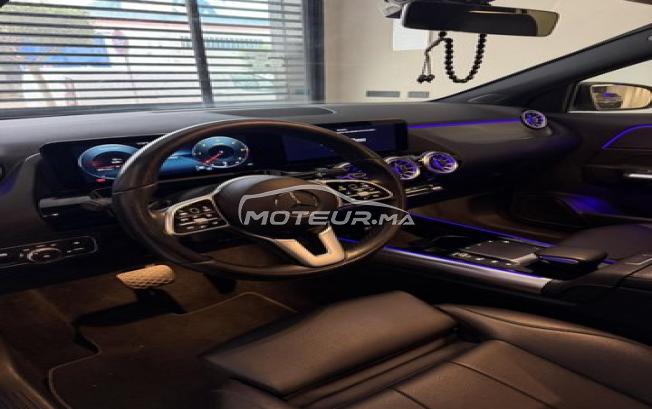 Mercedes-Benz GLA 200d Distinctive 