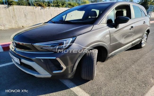 Opel crossland automarique