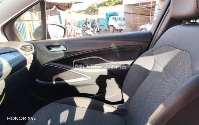 Opel crossland automarique