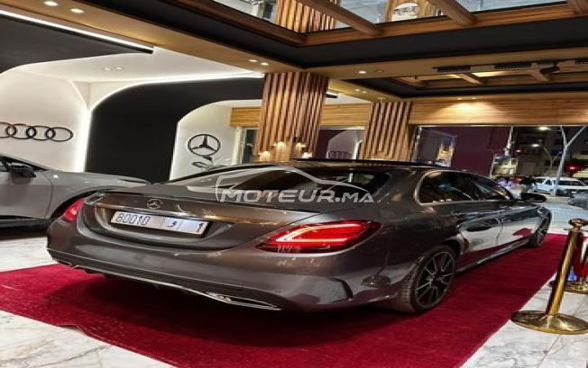 Mercedes-Benz 220 Diesel Automatique 2019 à Nador