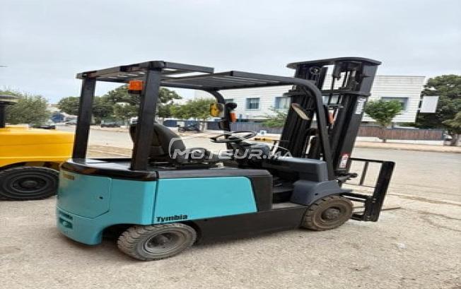 CHARIOT ELEVAV ELECTRIQUE TCM 1800 KG  MAT 6 METRE