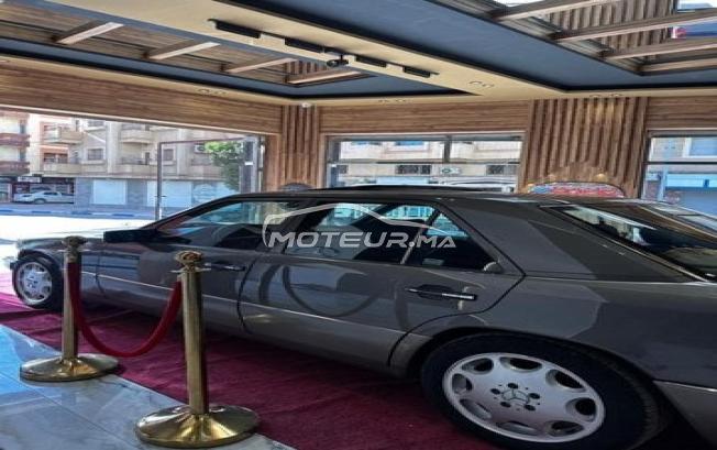 Mercedes-Benz 300 Essence Automatique 1990 à Nador