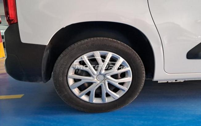 660 - Fiat Doblo 2023 expertisée avec financement