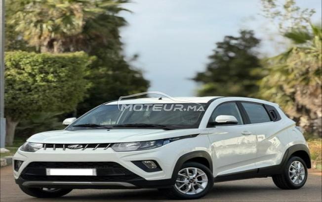 Mahindra kuv 100 2021