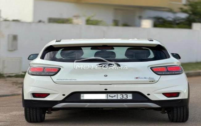 Mahindra kuv 100 2021