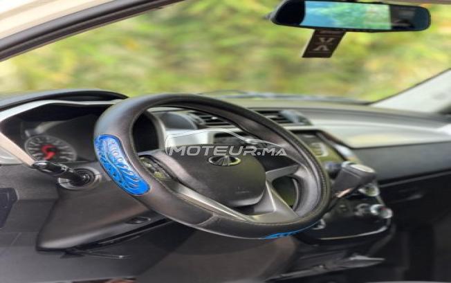 Mahindra kuv 100 2021