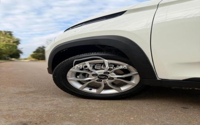 Mahindra kuv 100 2021