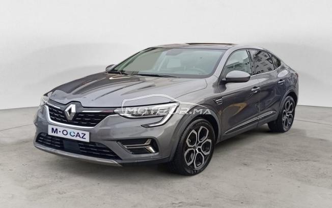 RENAULT. Arkana