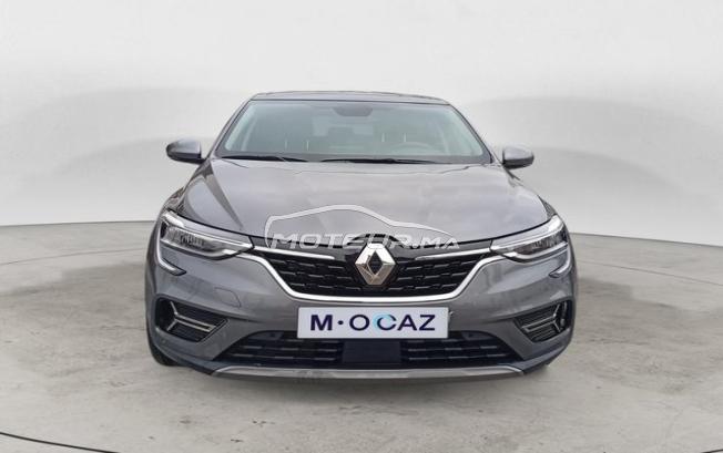 RENAULT. Arkana