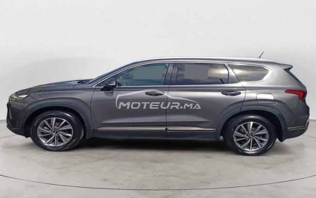 HYUNDAI. Santa Fe