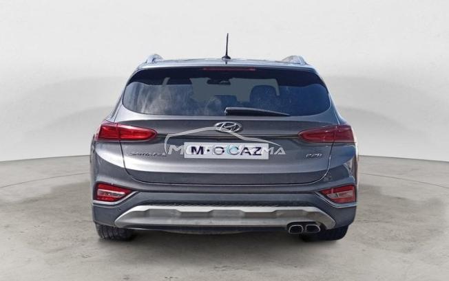 HYUNDAI. Santa Fe