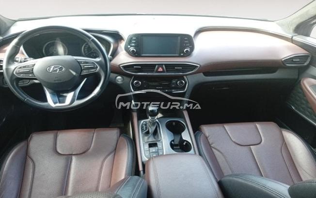 HYUNDAI. Santa Fe