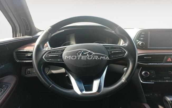 HYUNDAI. Santa Fe