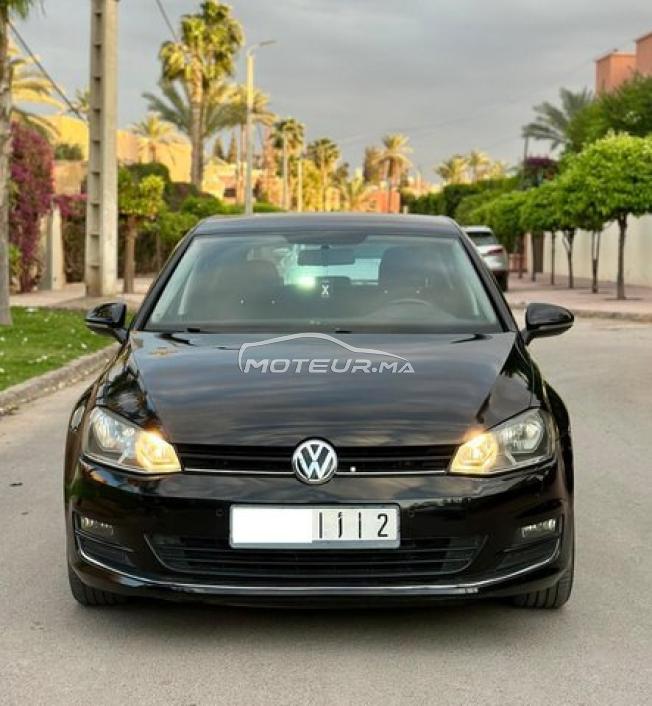 VOLKSWAGEN GOLF 7  04 -2017 à Marrakech