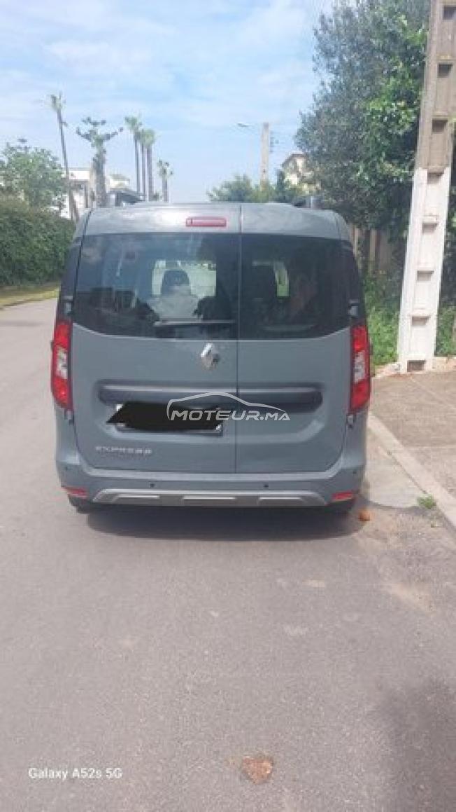 renault express