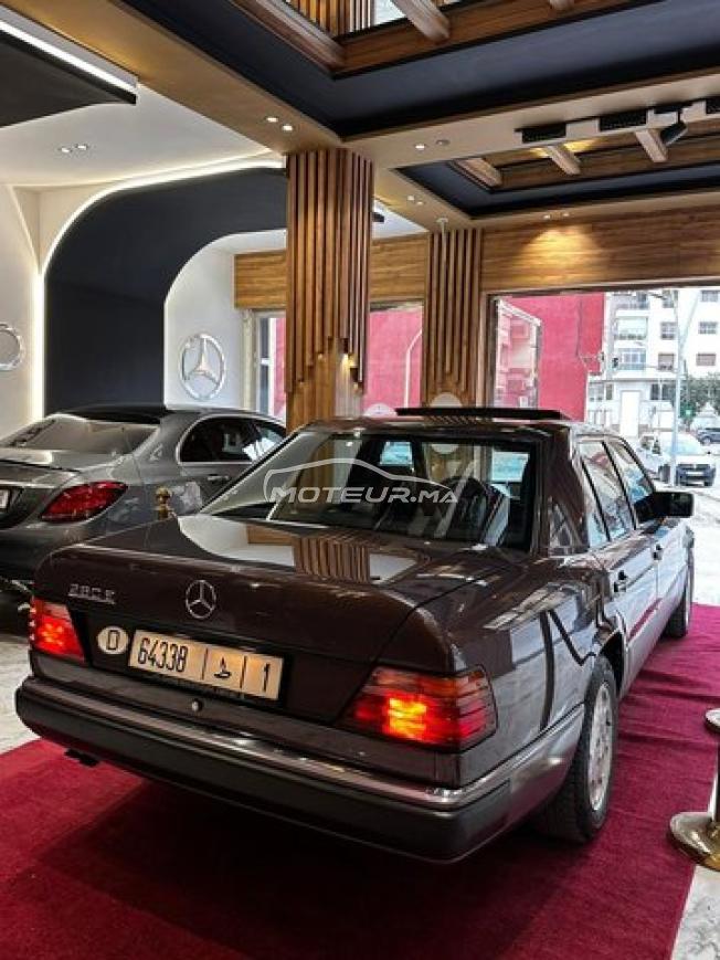 Mercedes-Benz 300 Essence Automatique 1992 à Nador