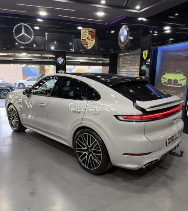 Porsche Cayenne Essence Automatique 2024