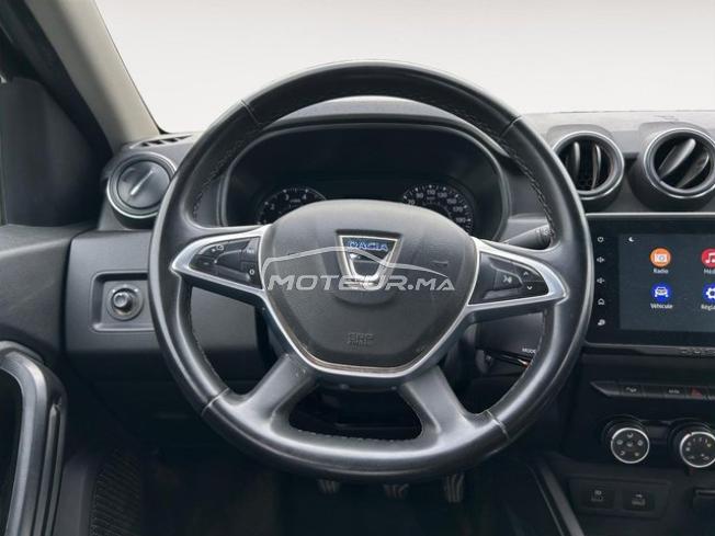 DACIA. Duster