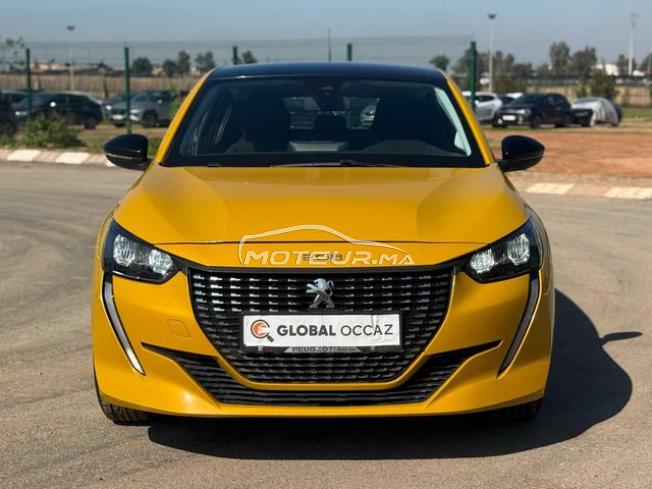 Peugeot 208 Diesel Manuelle 2024 à Marrakech