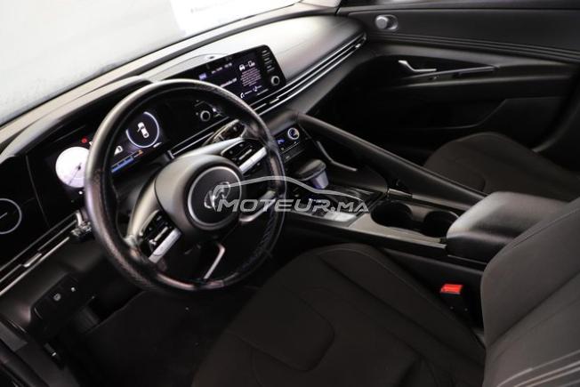 KIA - HYUNDAI Elantra
