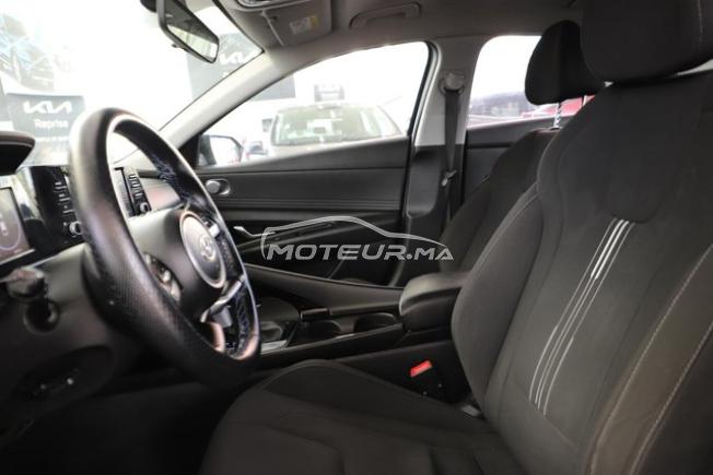 KIA - HYUNDAI Elantra