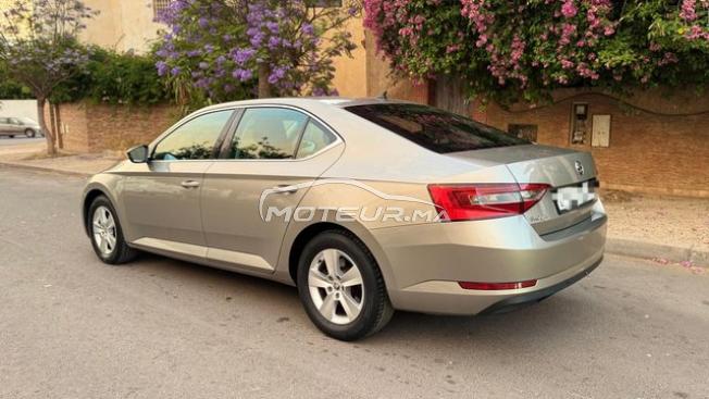 Skoda Superb Diesel Automatique 2018 à Agadir