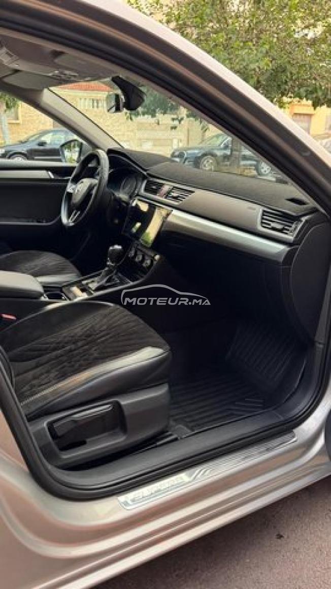 Skoda Superb Diesel Automatique 2018 à Agadir
