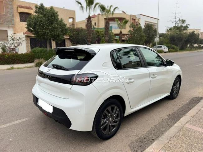 Peugeot 208 Diesel Automatique 2021 à Agadir