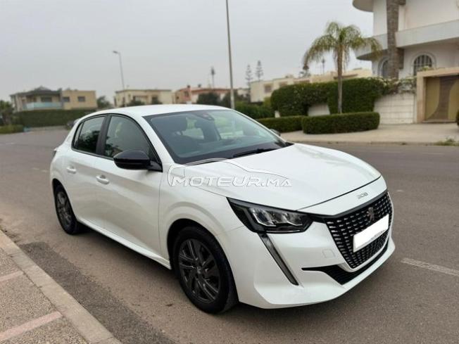 Peugeot 208 Diesel Automatique 2021 à Agadir