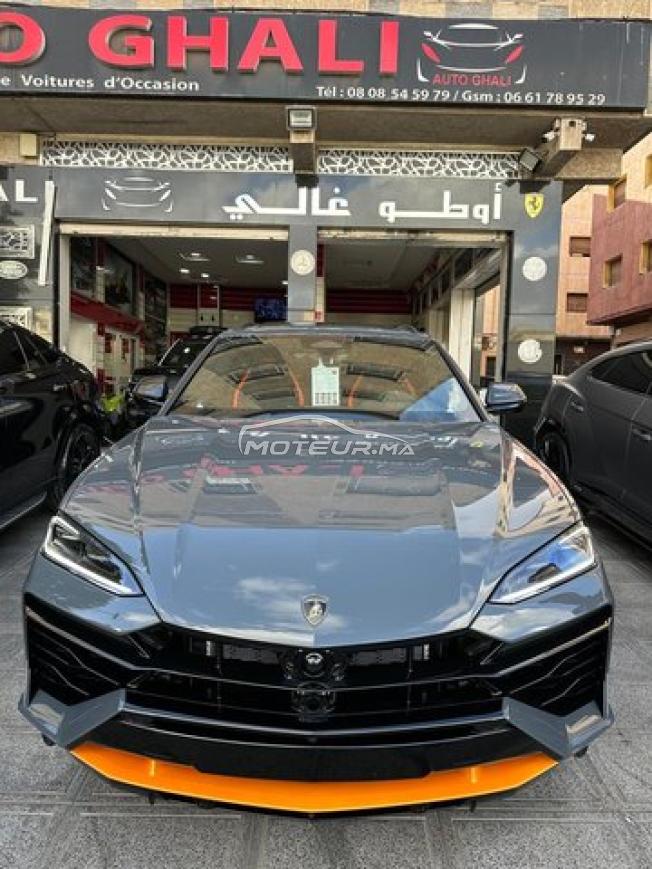 Lamborghini urus se 