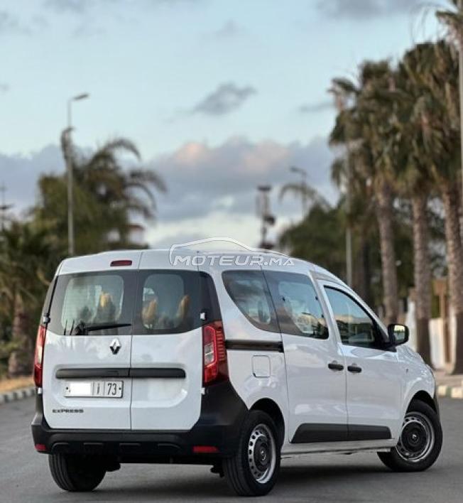 Renault Express 2023 