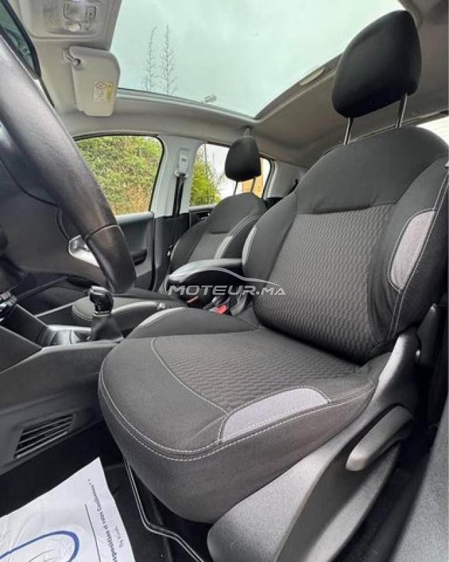 Peugeot 208 White Édition 2019❣️