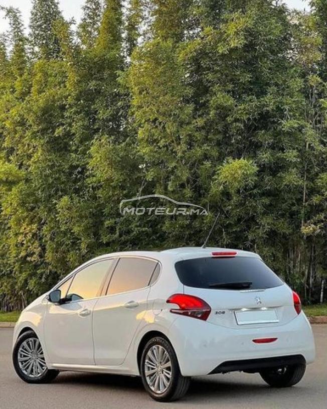 Peugeot 208 White Édition 2019❣️