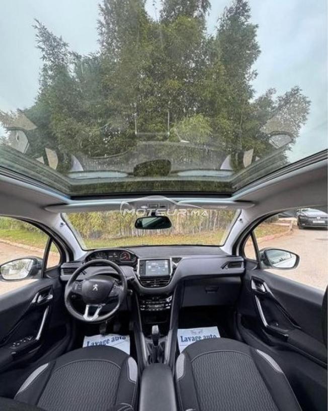 Peugeot 208 White Édition 2019❣️