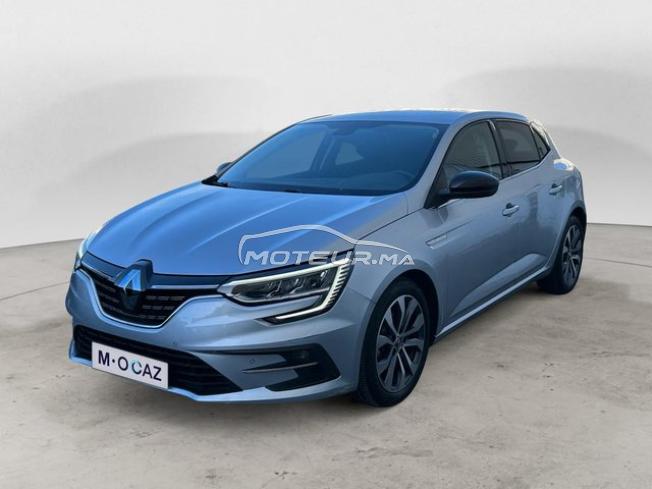 RENAULT. Megane