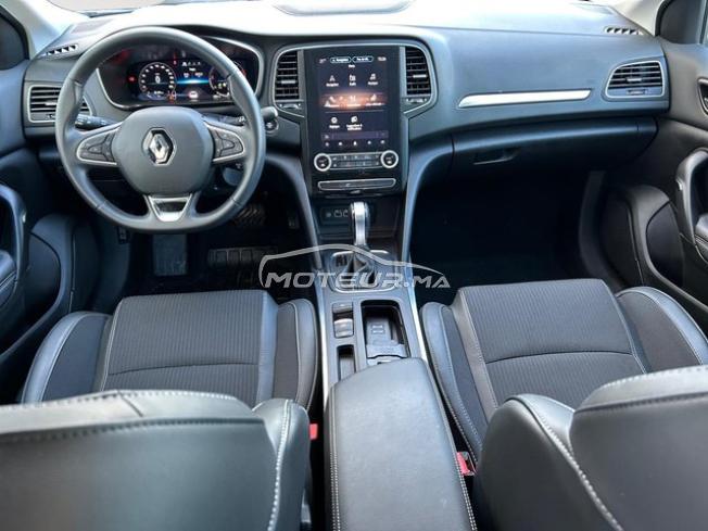 RENAULT. Megane