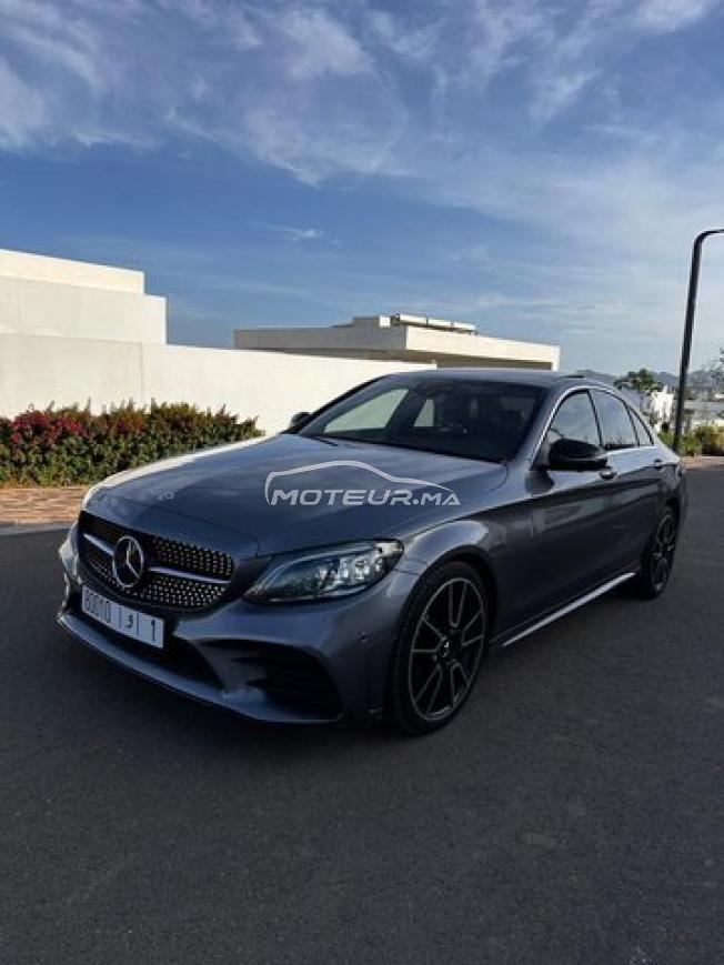 Mercedes-Benz 220 Diesel Automatique 2019 à Nador