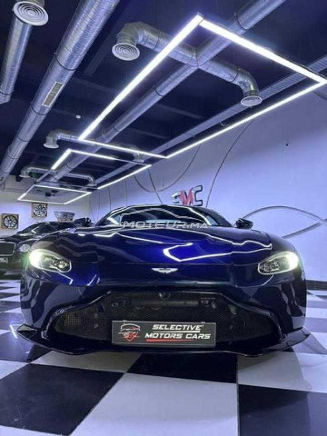 ASTON MARTIN VANTAGE