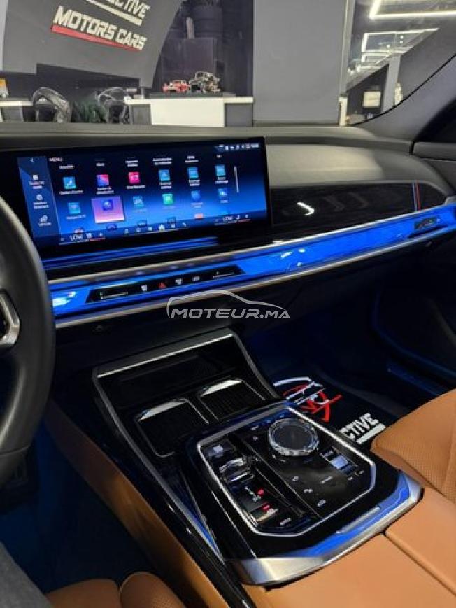 BMW 750 e PACK M
