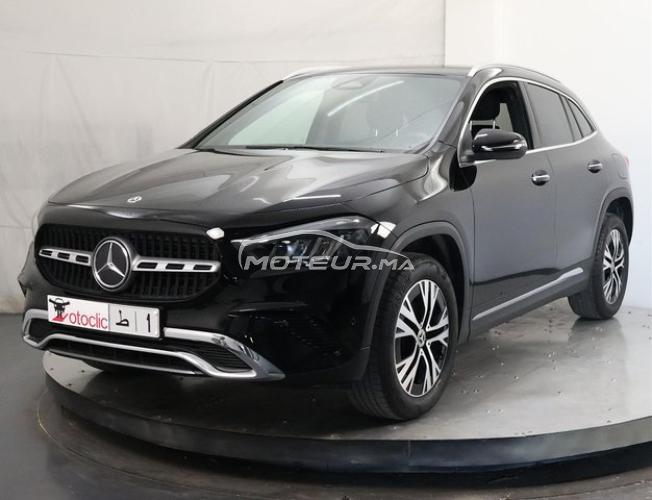 MERCEDES-benz GLA 200 d Distinctive