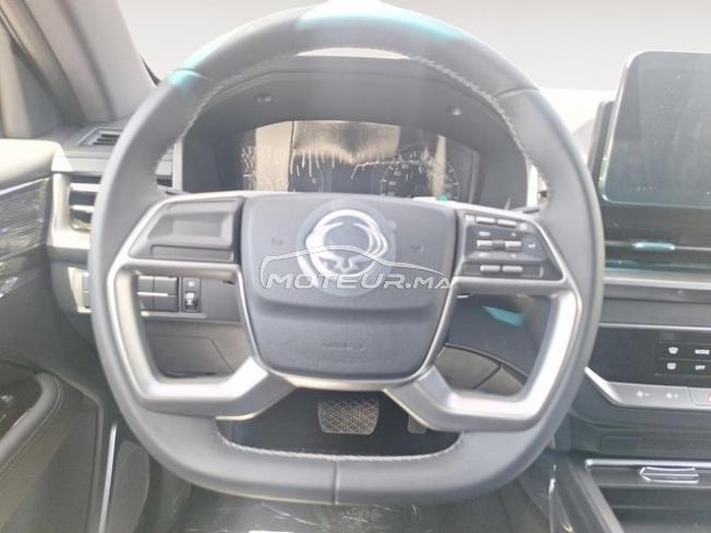 SSANGYONG. Rexton