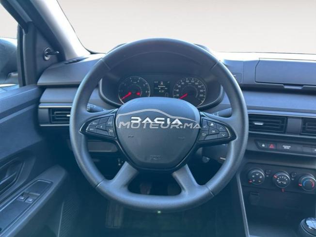 DACIA. Logan