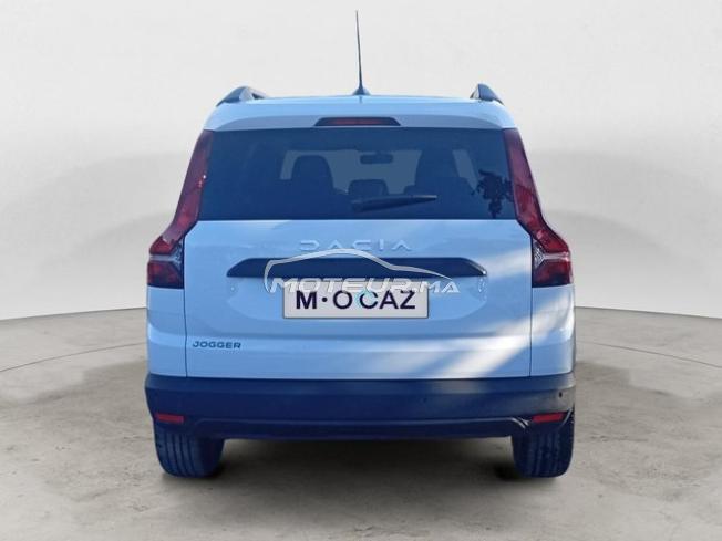 DACIA. Jogger