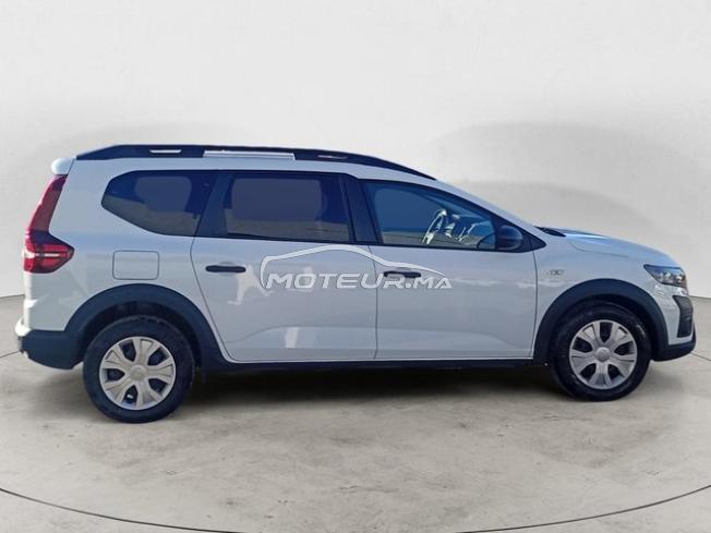 DACIA. Jogger