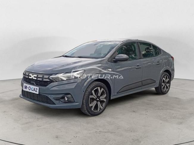 DACIA. Logan