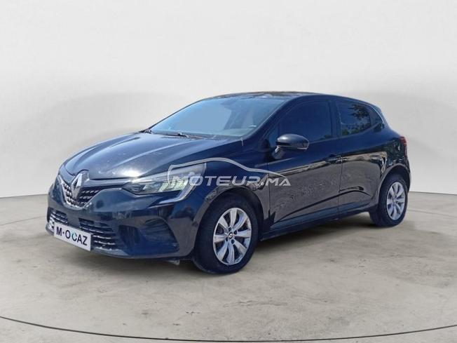 RENAULT. Clio